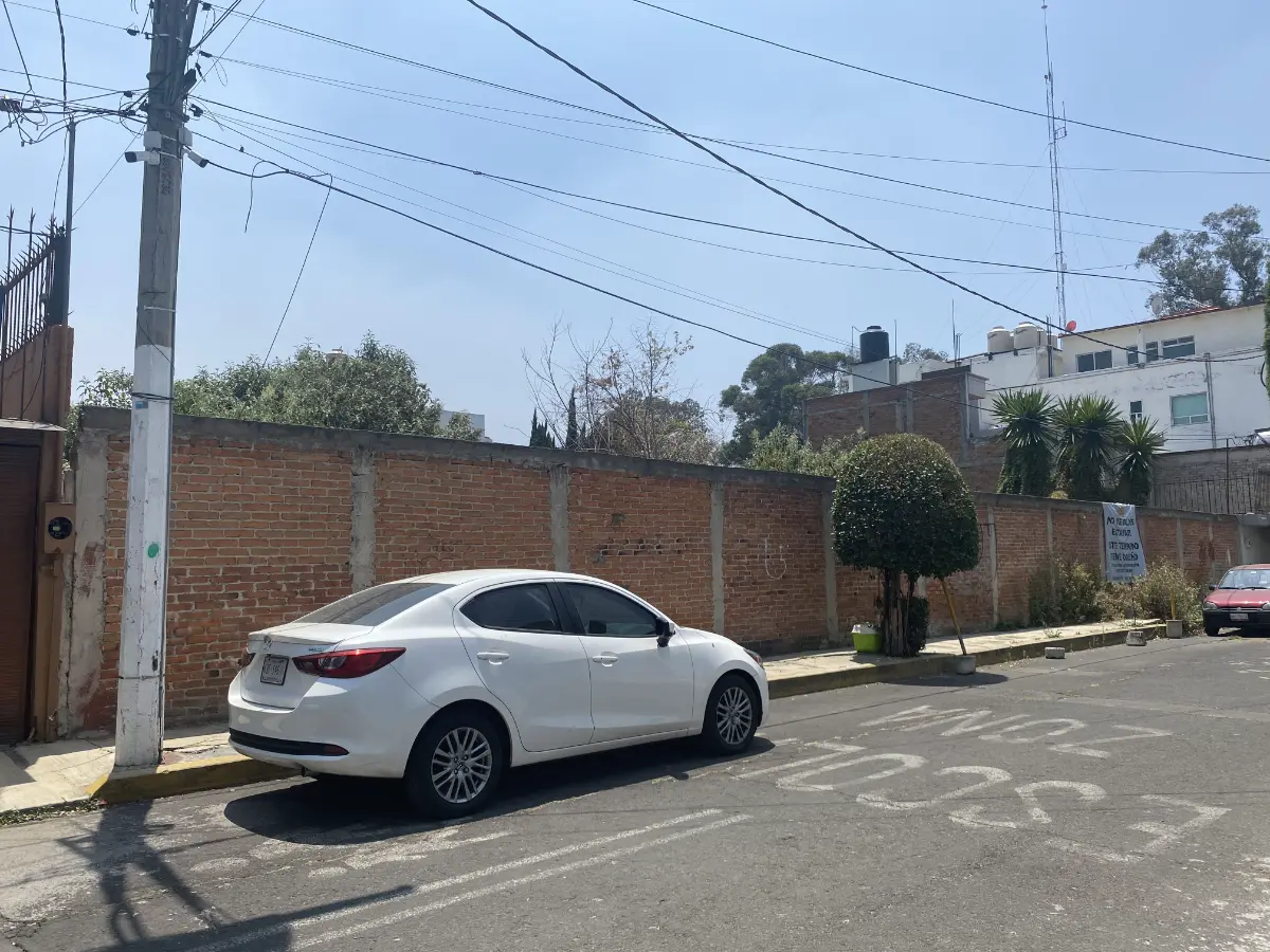 https://static.portalterreno.com.mx/properties/3104/8d36ecfe-3116-51ea-80fc-b9ec6840f4c6.webp