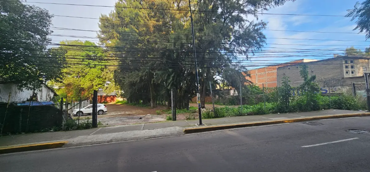 https://static.portalterreno.com.mx/properties/3105/9d995214-23fa-5616-878c-661959ea54d4.webp