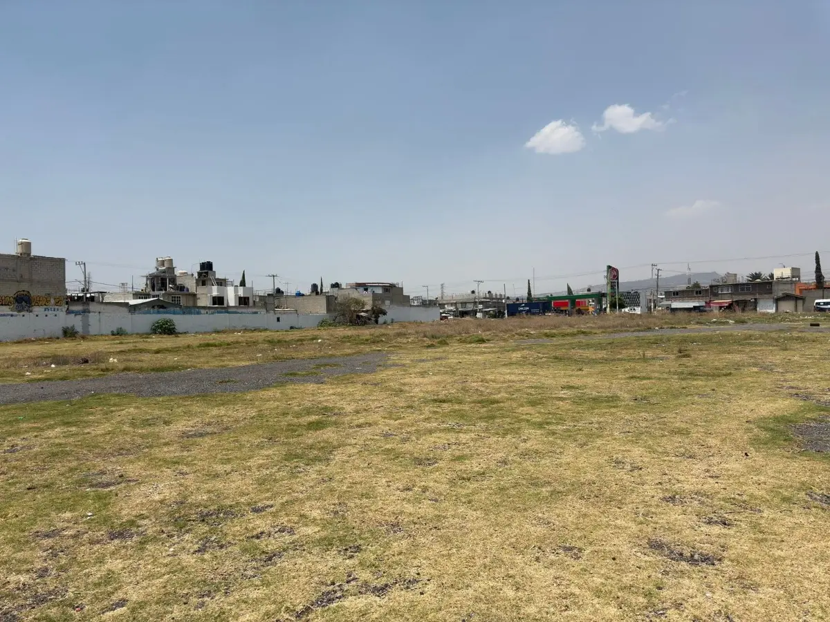 https://static.portalterreno.com.mx/properties/3201/90f027bc-5dd7-5be3-bb2c-c2445b0c1d12.webp